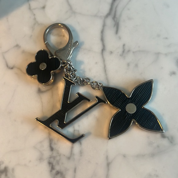Louis Vuitton Accessories - Louis Vuitton Bag charm/ Keyring 🖤